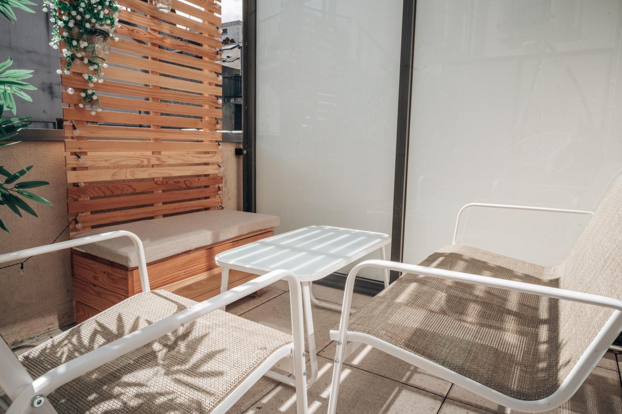 Le Terra - T2 Equipe Avec Parking Et Terrasse * Cholet